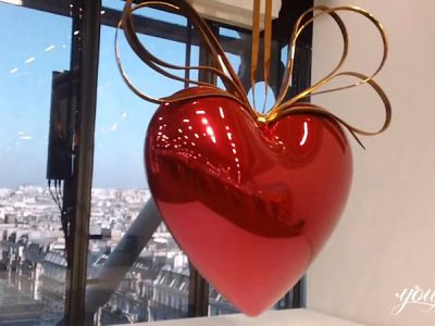 How Does a Colorful Metal Sculpture Form a Beautiful Surface Effect?