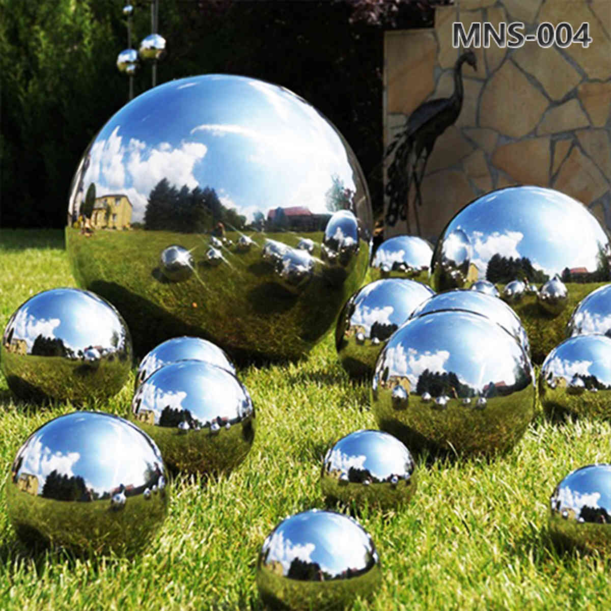 Mirror Polished Metal Ball Garden Sculpture MNS-004