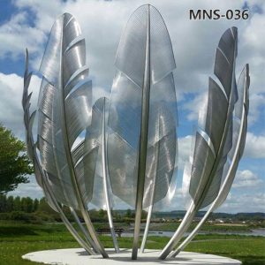 feather sculpture (3)