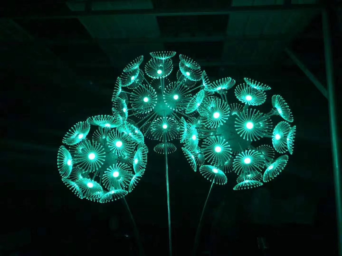 metal dandelion sculptures (6)