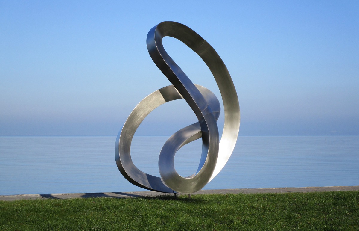 metal abstract sculpture (7)