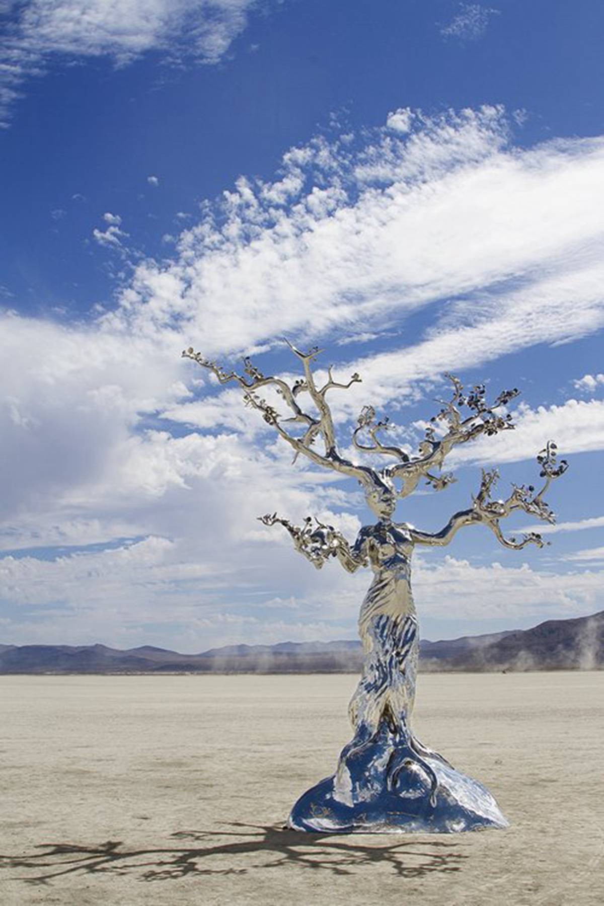 stainless steel tree sculpture (1)