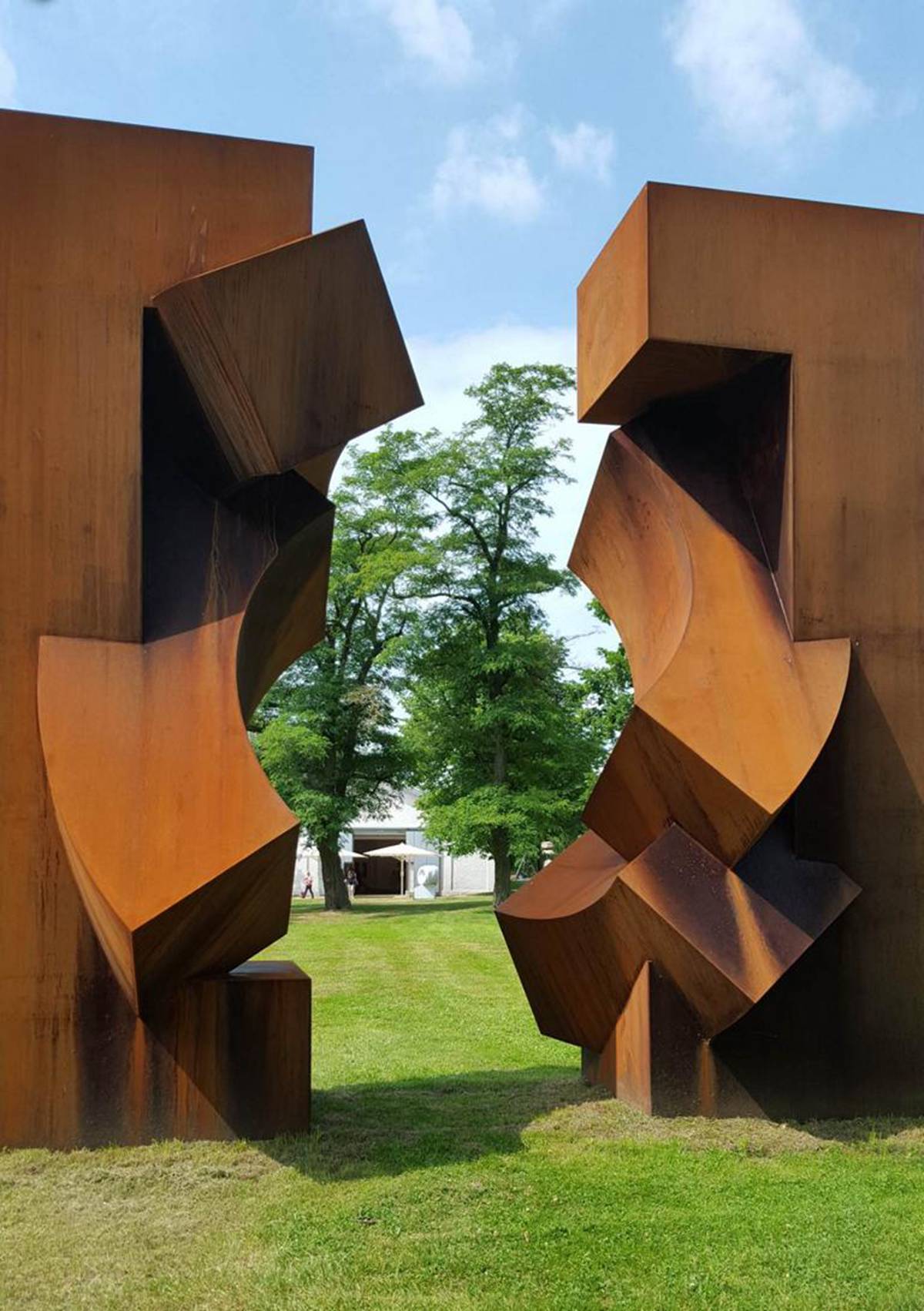 large corten steel sculpture (3)