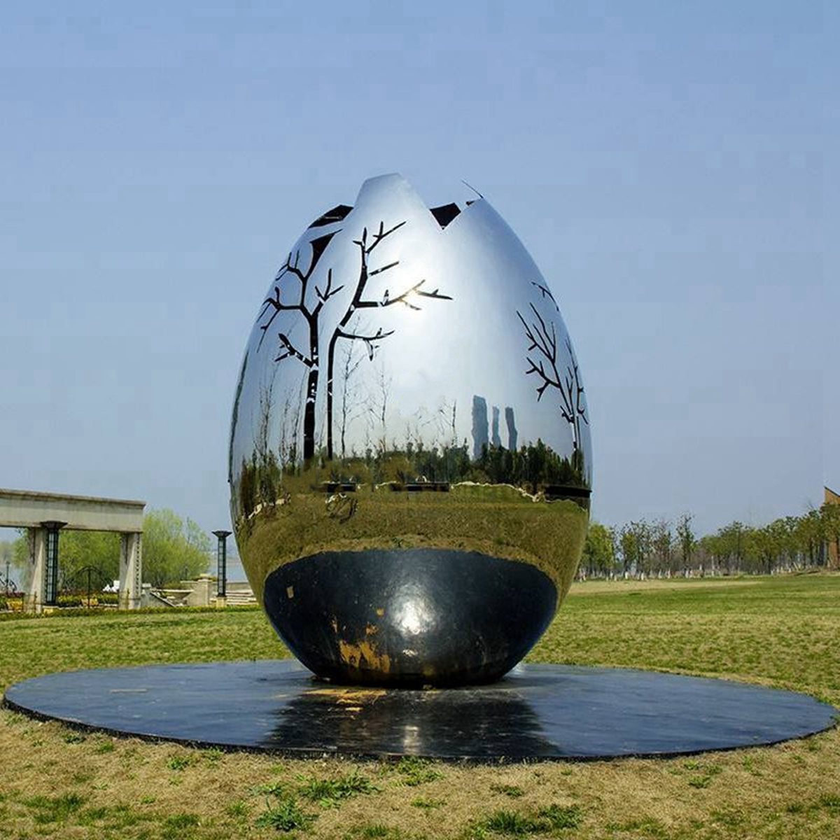 stainless steel eggs statue (5)