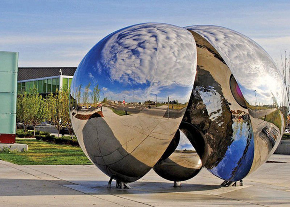 stainless steel outdoor sculpture (12)