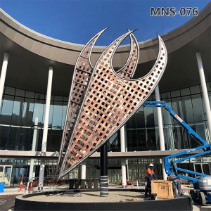 metal sailboat sculpture (2)