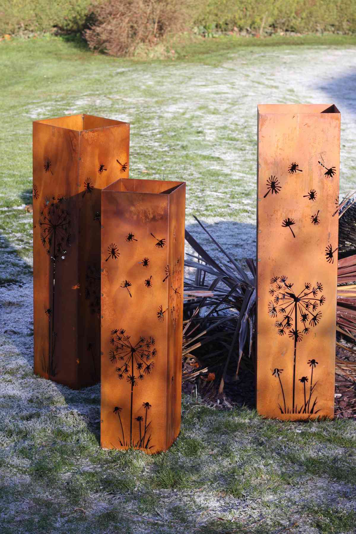 corten steel column sculpture (4)