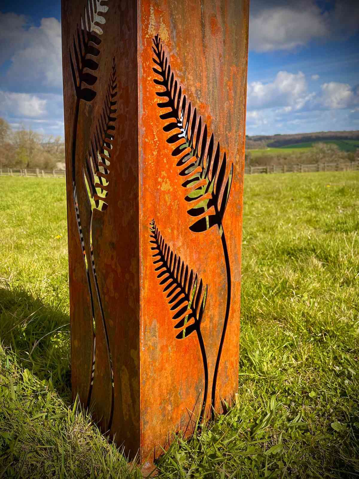 corten steel column sculpture (5)