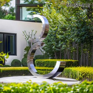 circle garden sculpture (3)