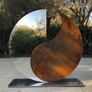 metal disc sculpture (3)