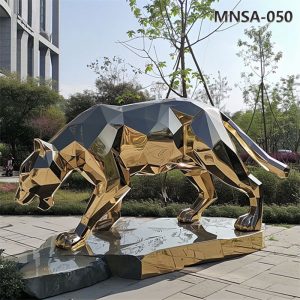 metal leopard sculpture (2)