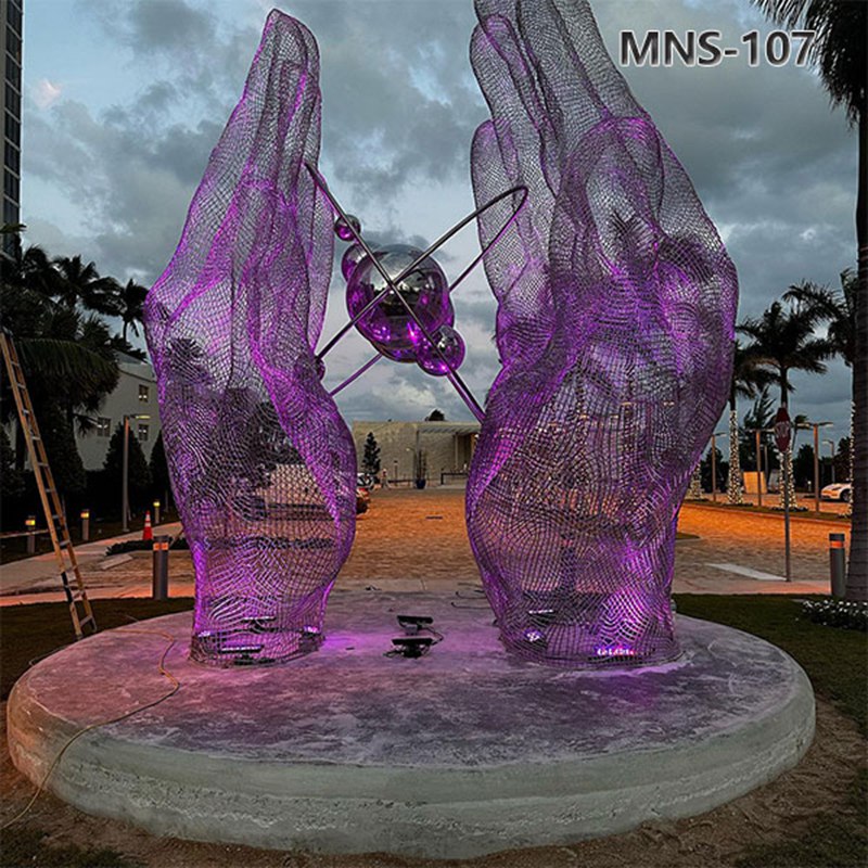 Stainless Steel Wire Large Hand Sculpture with Ball MNS-107