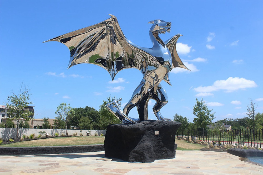 metal dragon statue (7)