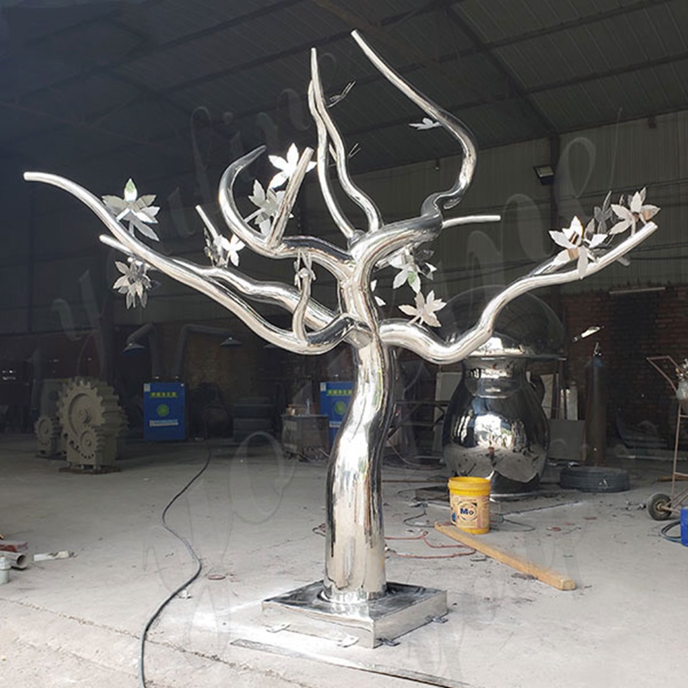 metal tree sculpture outdoor (3)