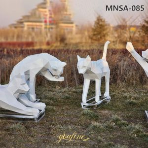 white large metal cat sculptures