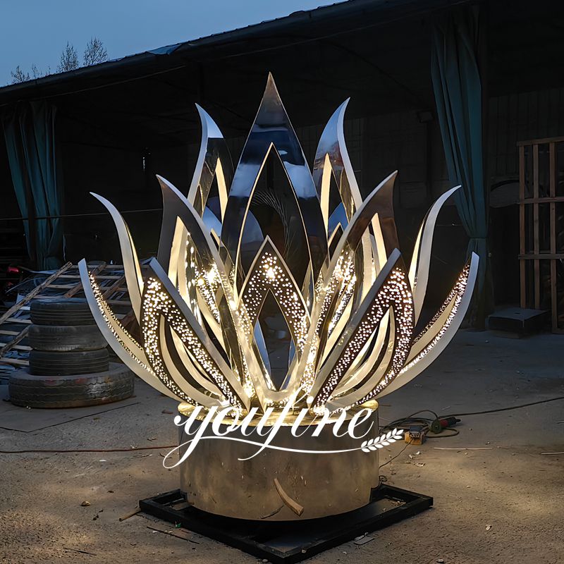 lighting lotus flower sculpture