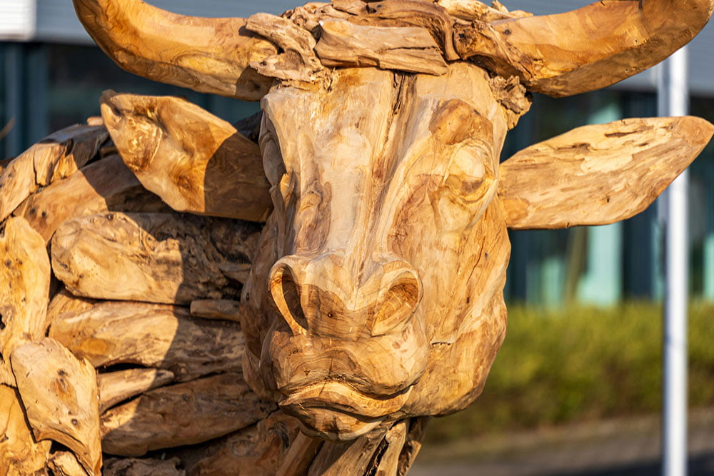 Wood made contemporary sculpture